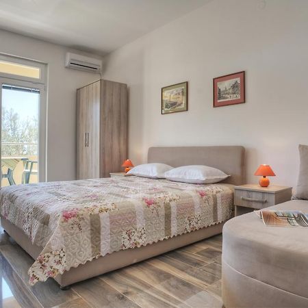 Apartmani Agape Petrovac Exterior foto