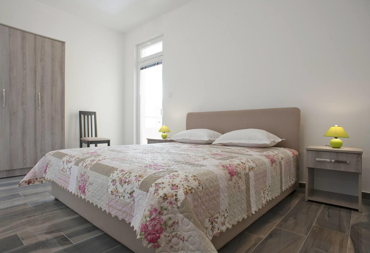 Apartmani Agape Petrovac Exterior foto